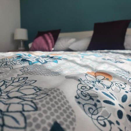 זאדאר Cozy Two-Bedroom Apartment מראה חיצוני תמונה