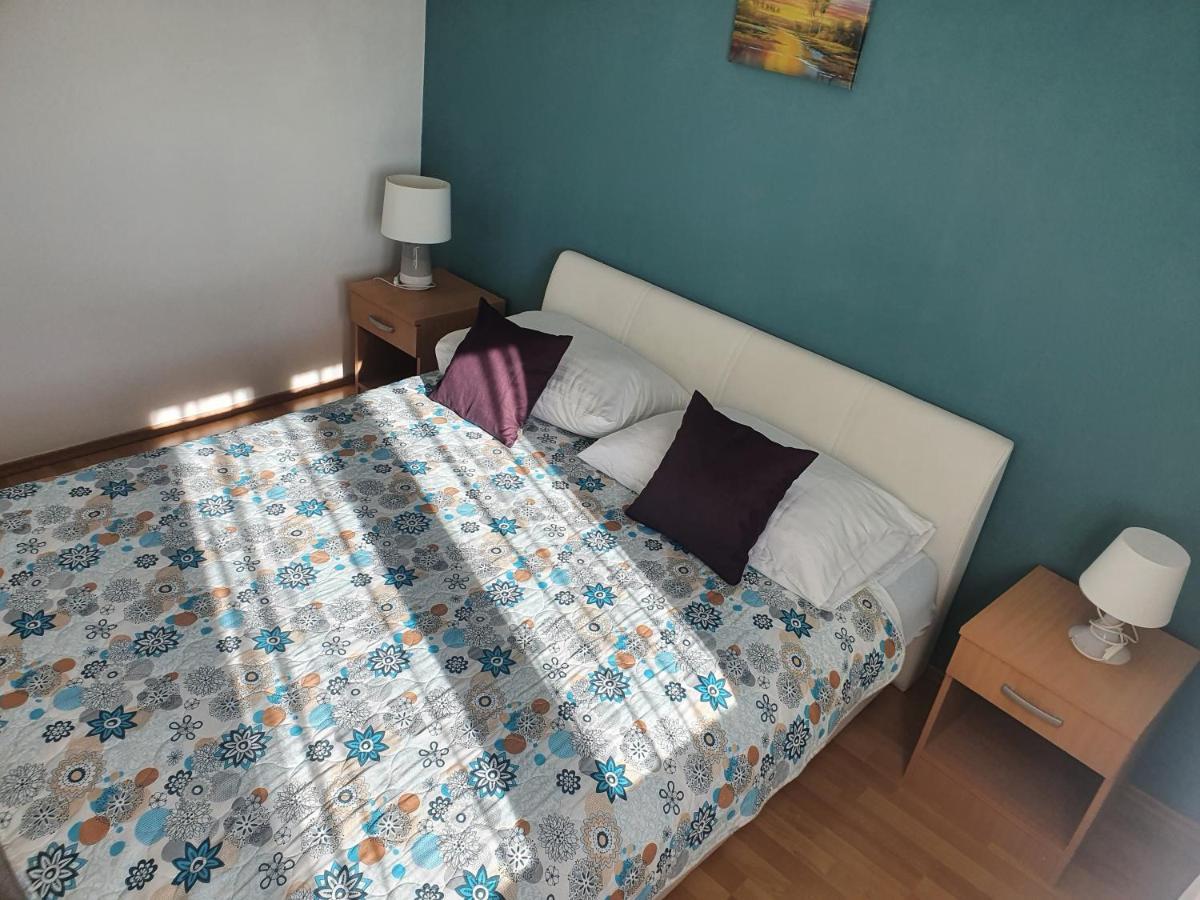 זאדאר Cozy Two-Bedroom Apartment מראה חיצוני תמונה